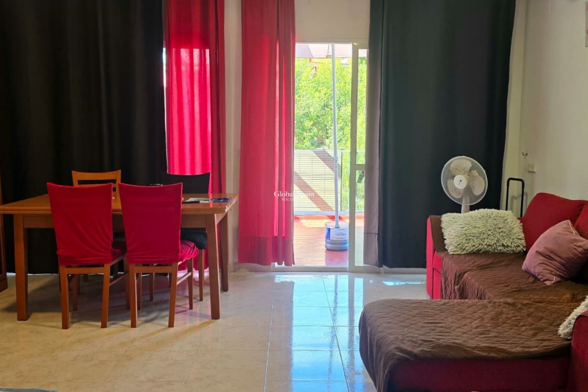 Wiederverkauf - HAUS -
La Nucía - La nucia