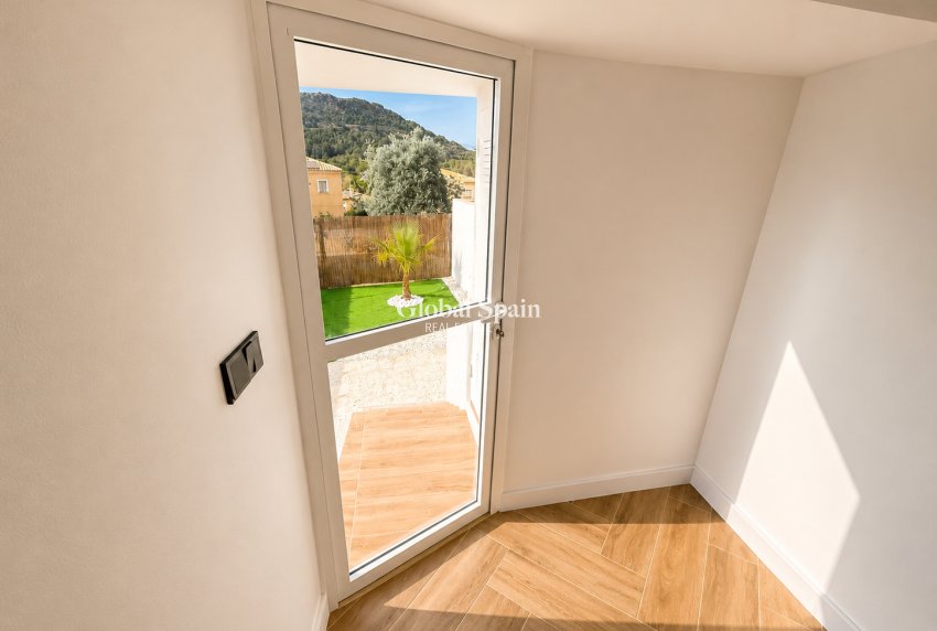 Wiederverkauf - HAUS -
LA NUCÍA - La nucia