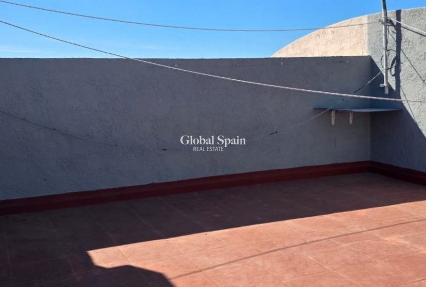 Wiederverkauf - HAUS -
La Nucía - La nucia