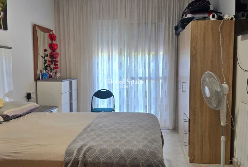 Wiederverkauf - HAUS -
La Nucía - La nucia