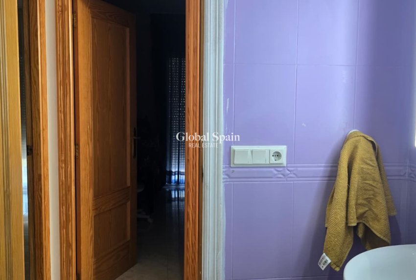 Wiederverkauf - HAUS -
La Nucía - La nucia