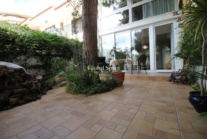 Wiederverkauf - HAUS -
LA ZENIA - Costa Blanca