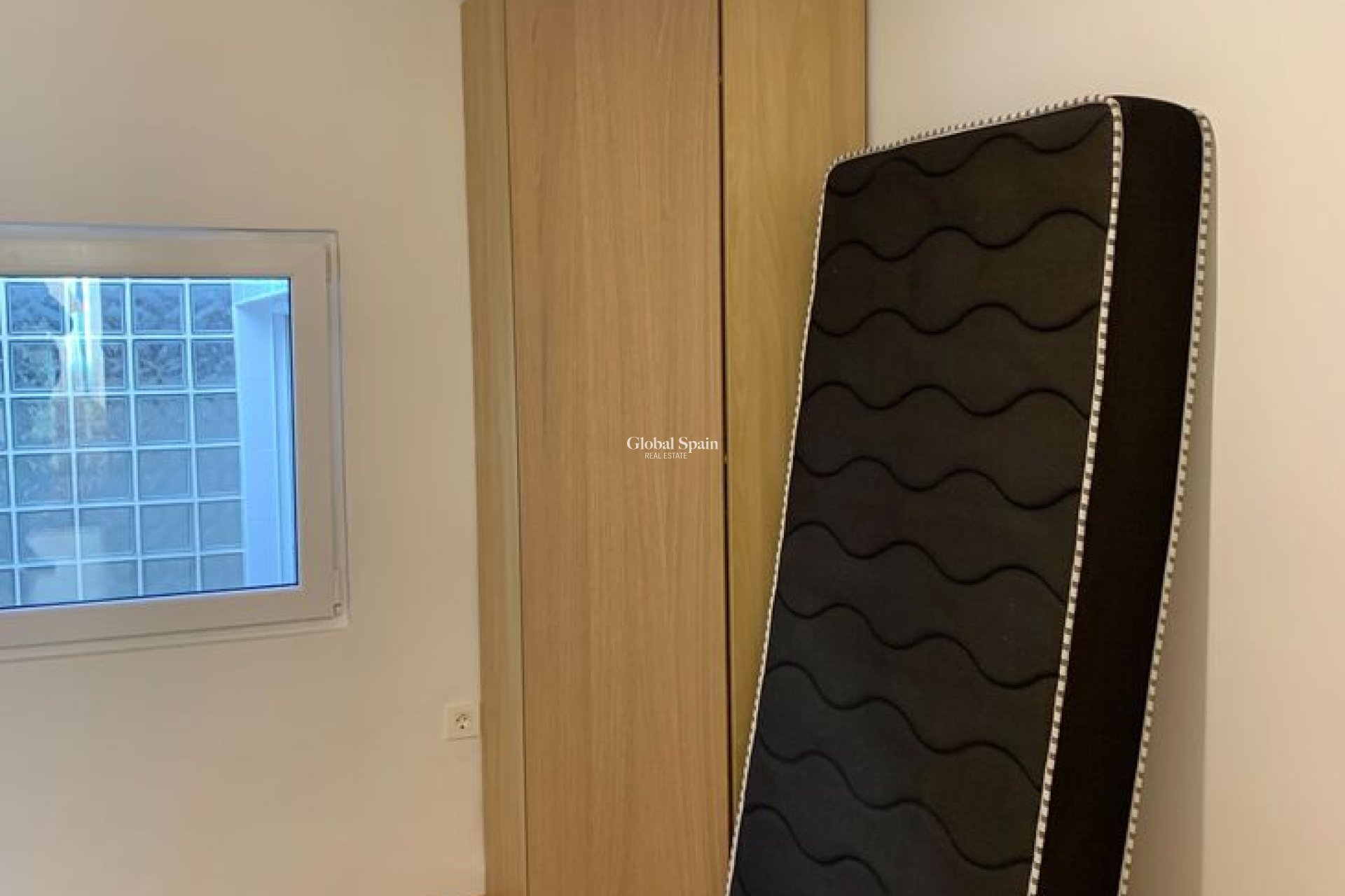 Wiederverkauf - HAUS -
LA ZENIA - Costa Blanca