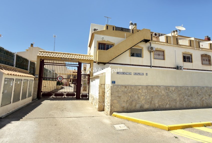 Wiederverkauf - HAUS -
LA ZENIA - Costa Blanca