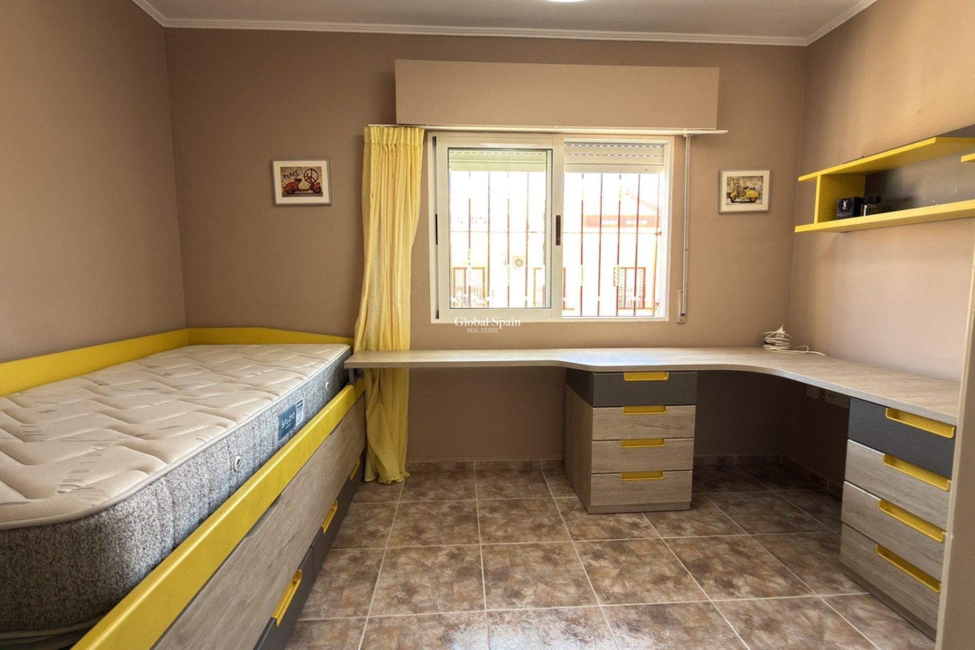Wiederverkauf - HAUS -
LA ZENIA - Costa Blanca