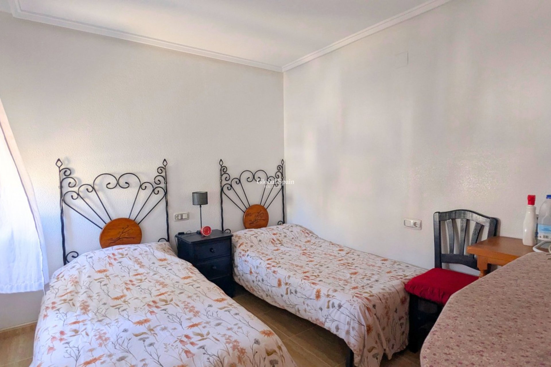 Wiederverkauf - HAUS -
LO CRISPÍN - Inland