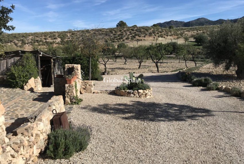 Wiederverkauf - HAUS -
LORCA - Costa Calida