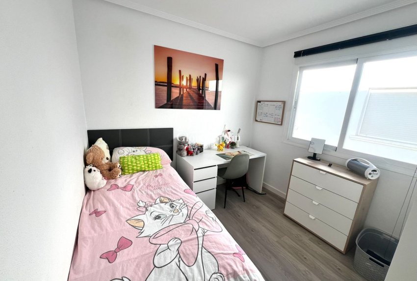 Wiederverkauf - HAUS -
LOS ALCÁZARES