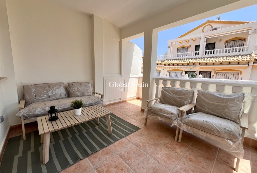 Wiederverkauf - HAUS -
LOS BALCONES - LOS ALTOS - Costa Blanca
