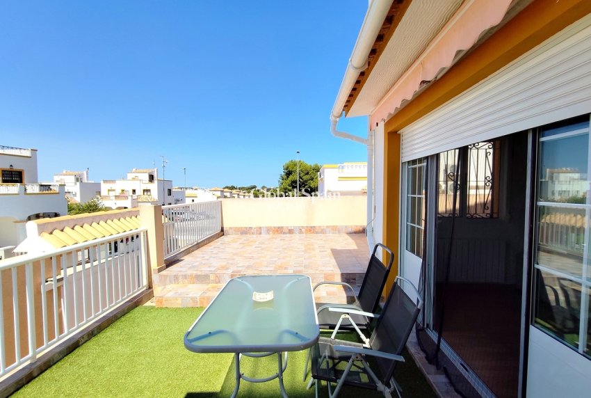Wiederverkauf - HAUS -
LOS BALCONES - LOS ALTOS - Costa Blanca