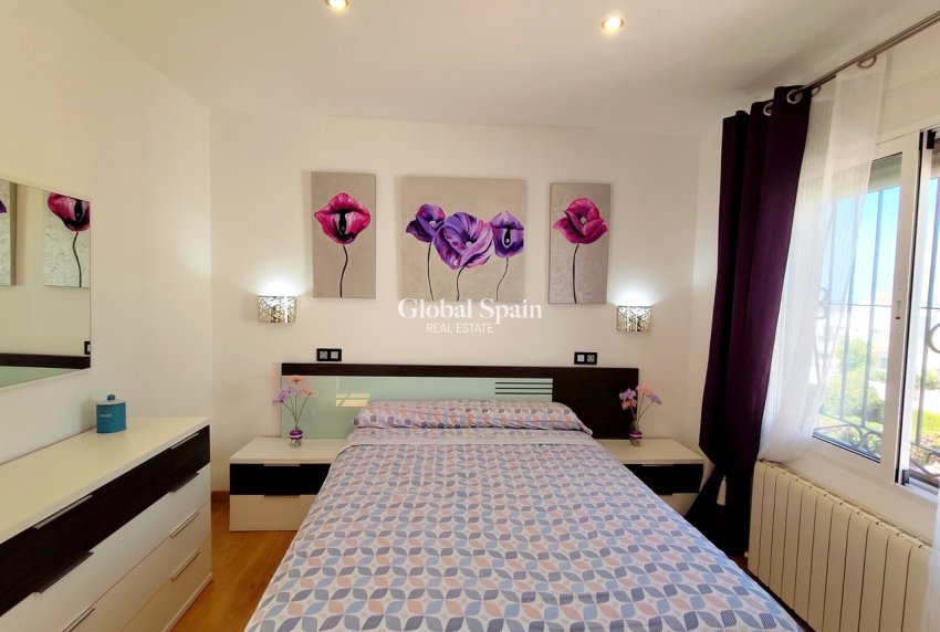 Wiederverkauf - HAUS -
LOS BALCONES - LOS ALTOS - Costa Blanca