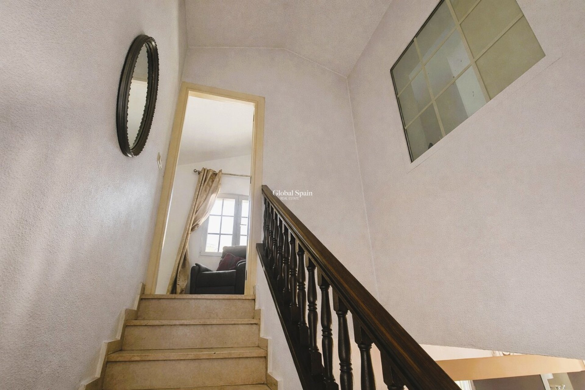 Wiederverkauf - HAUS -
LOS DOLSES - Inland