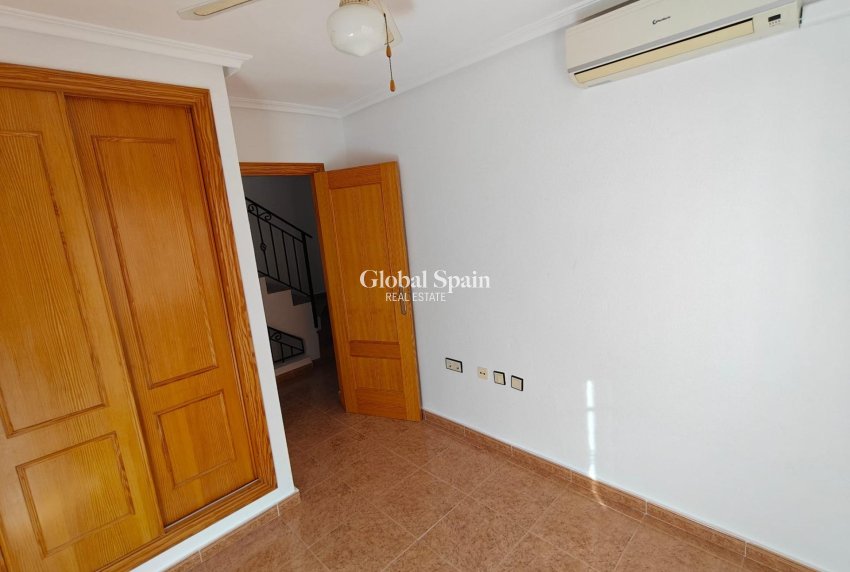 Wiederverkauf - HAUS -
LOS MONTESINOS - Costa Blanca Sur