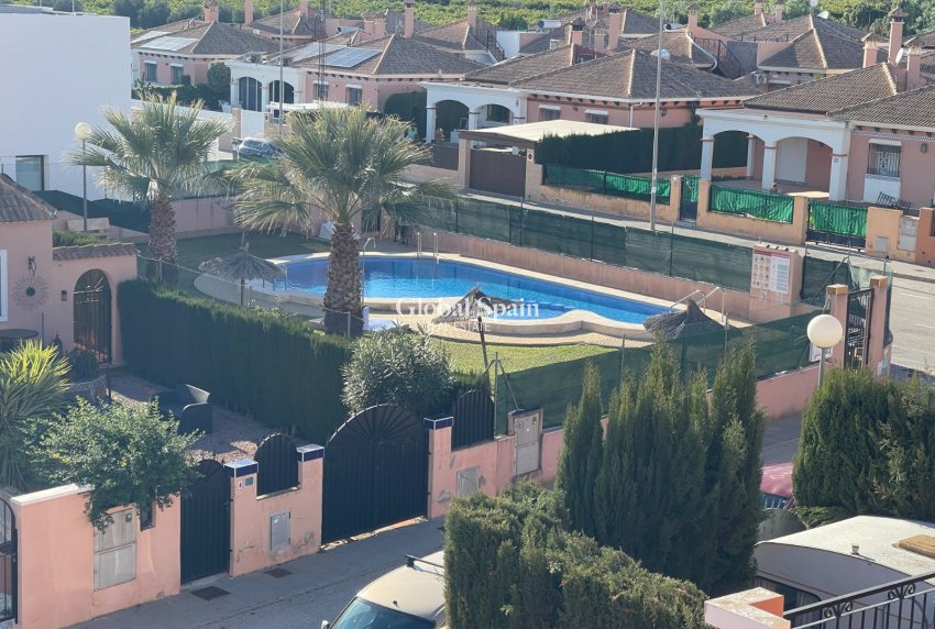 Wiederverkauf - HAUS -
LOS MONTESINOS - Costa Blanca