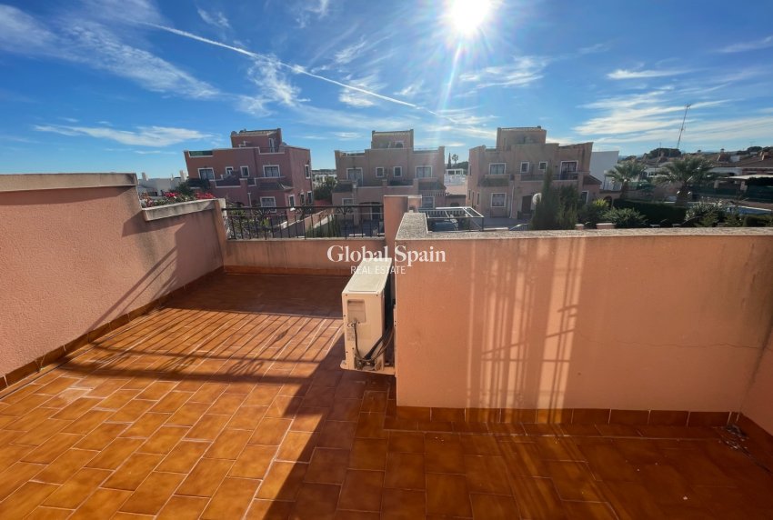 Wiederverkauf - HAUS -
LOS MONTESINOS - Costa Blanca