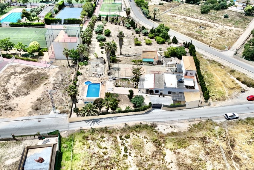 Wiederverkauf - HAUS -
LOS MONTESINOS - Costa Blanca