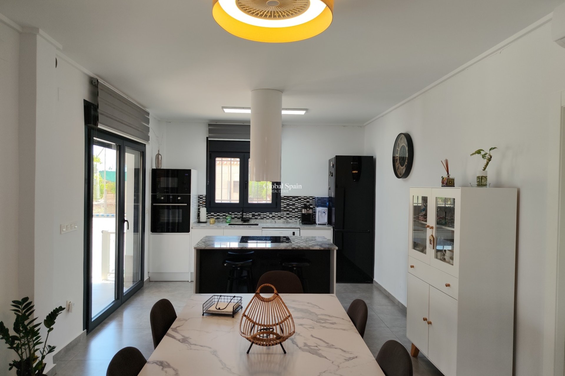 Wiederverkauf - HAUS -
LOS MONTESINOS - Costa Blanca