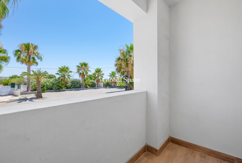 Wiederverkauf - HAUS -
LOS MONTESINOS - La Herrada