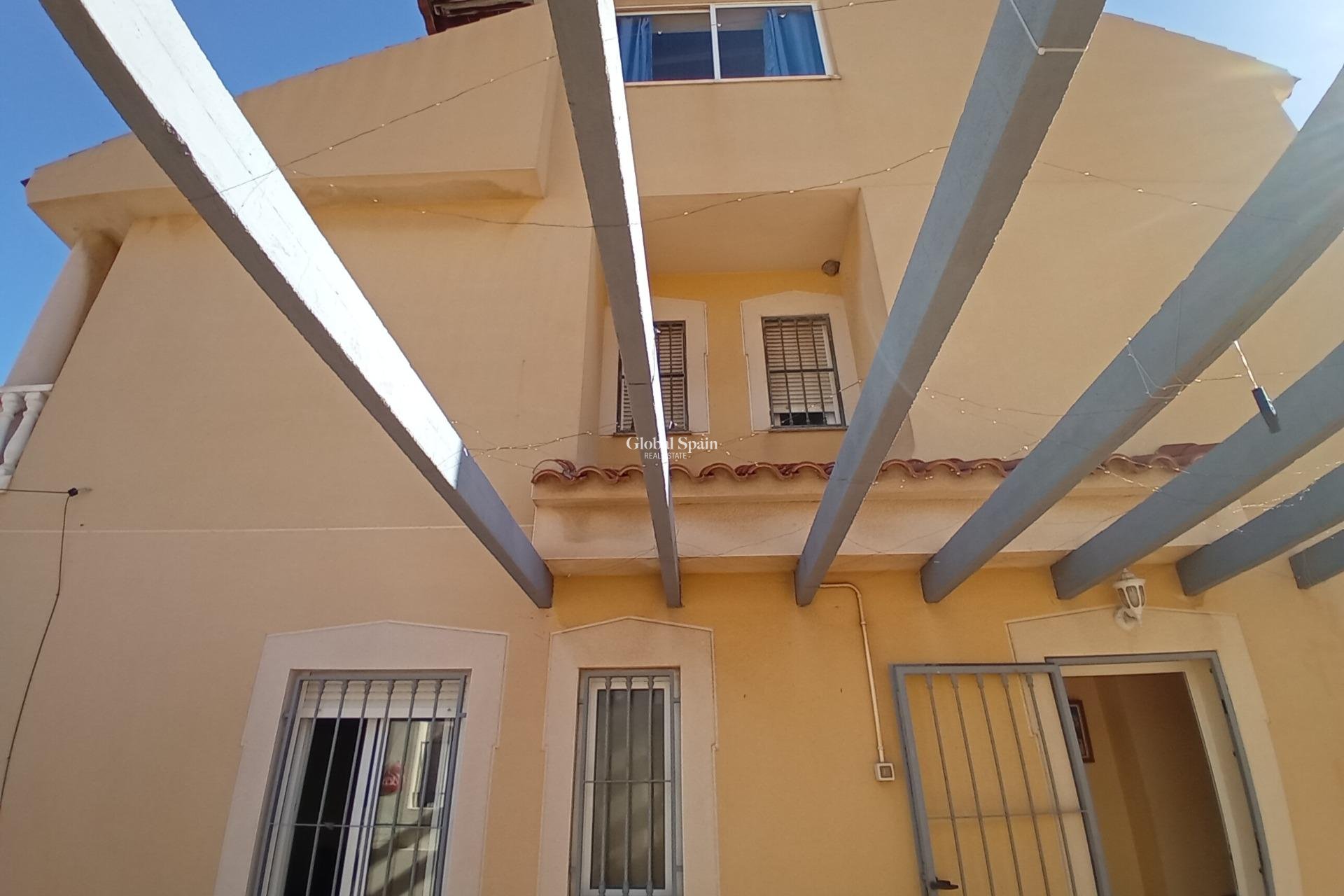 Wiederverkauf - HAUS -
MAZARRÓN - Bolnuevo