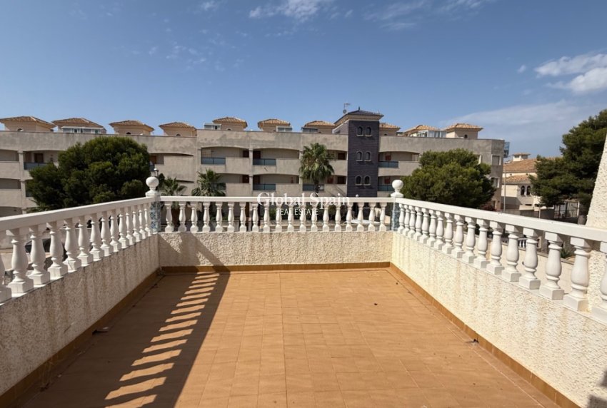 Wiederverkauf - HAUS -
ORIHUELA - Costa Blanca Sur