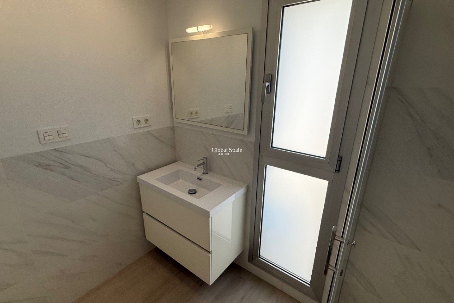 Wiederverkauf - HAUS -
ORIHUELA - Costa Blanca Sur