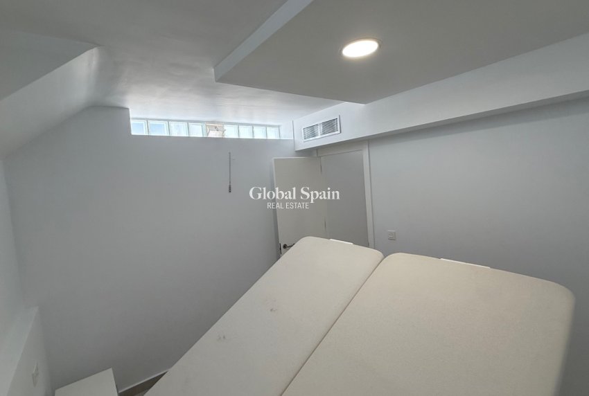 Wiederverkauf - HAUS -
ORIHUELA - Costa Blanca Sur