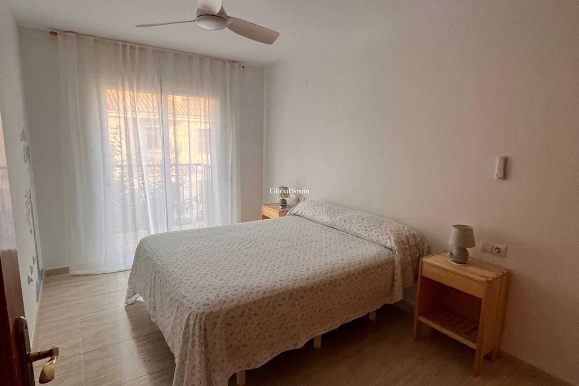 Wiederverkauf - HAUS -
ORIHUELA COSTA - CAMPOAMOR