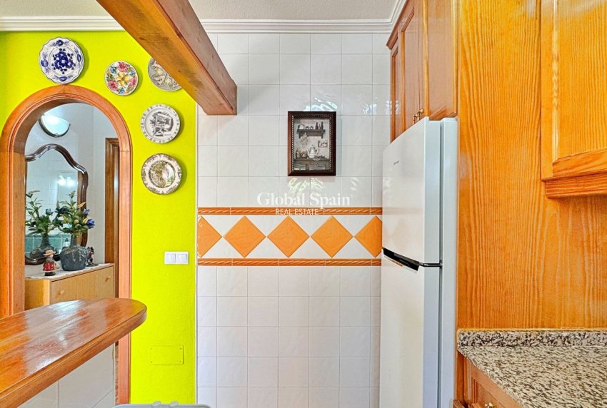 Wiederverkauf - HAUS -
ORIHUELA COSTA - Costa Blanca