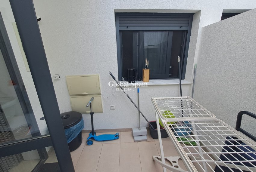 Wiederverkauf - HAUS -
ORIHUELA COSTA - Costa Blanca