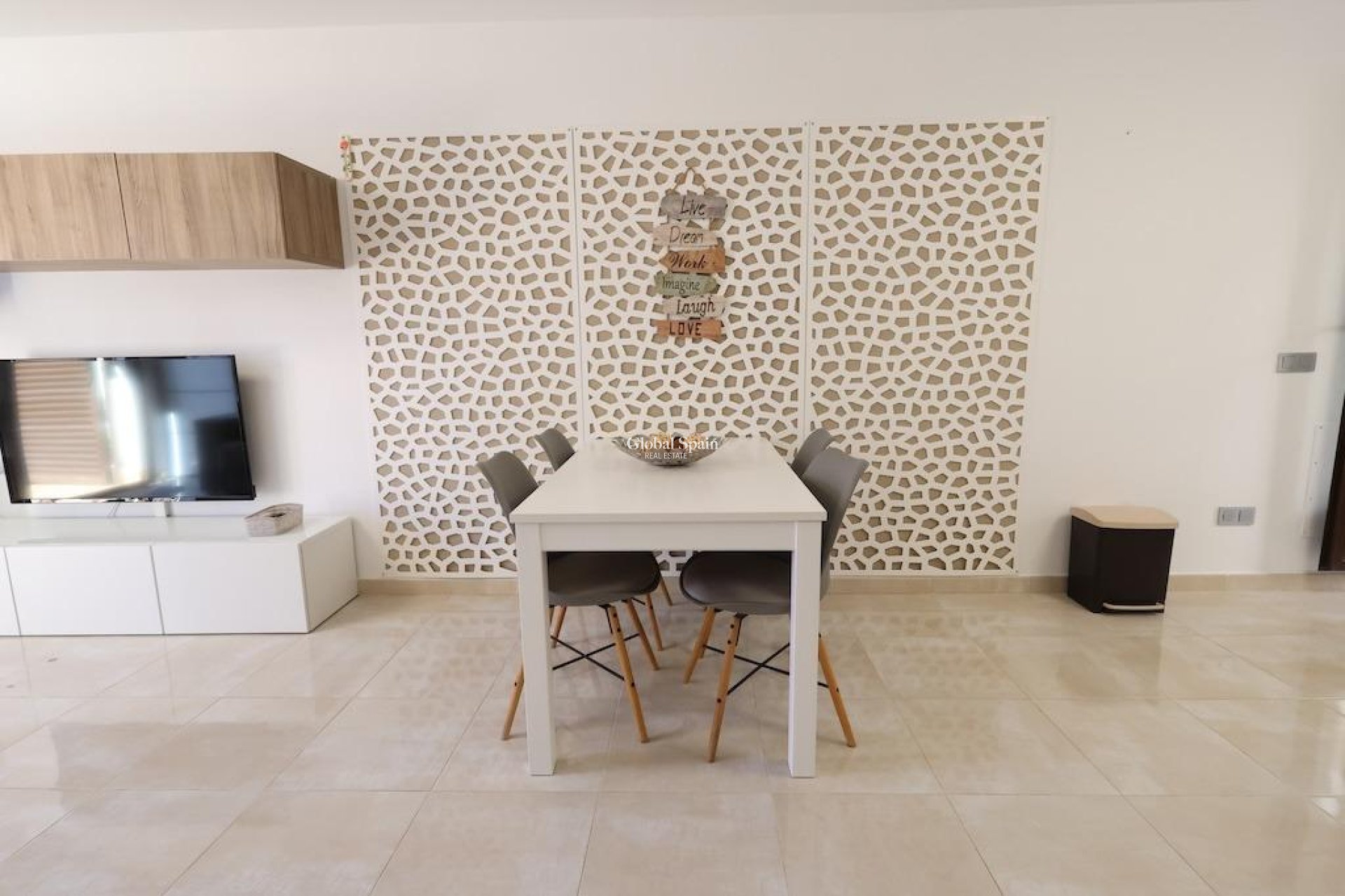 Wiederverkauf - HAUS -
ORIHUELA COSTA - Costa Blanca