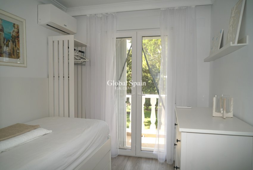 Wiederverkauf - HAUS -
ORIHUELA COSTA - Costa Blanca