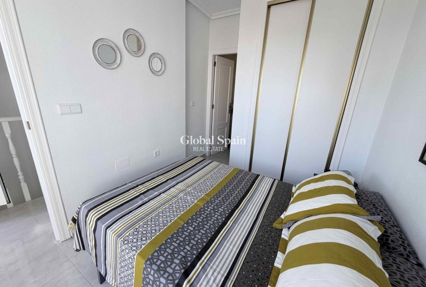 Wiederverkauf - HAUS -
ORIHUELA COSTA - Costa Blanca