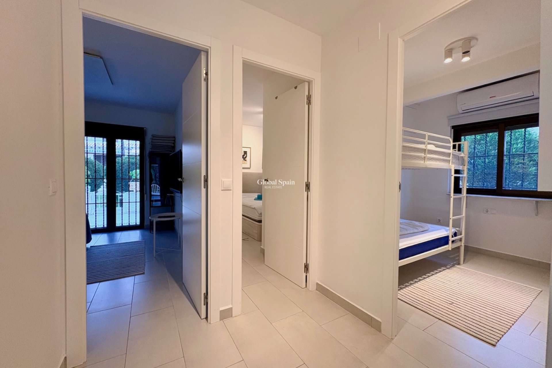 Wiederverkauf - HAUS -
ORIHUELA COSTA - Costa Blanca