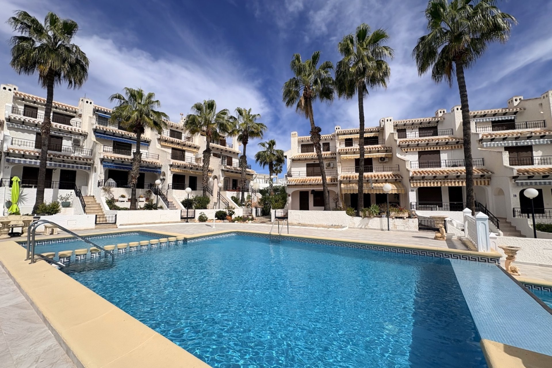 Wiederverkauf - HAUS -
ORIHUELA COSTA - Costa Blanca