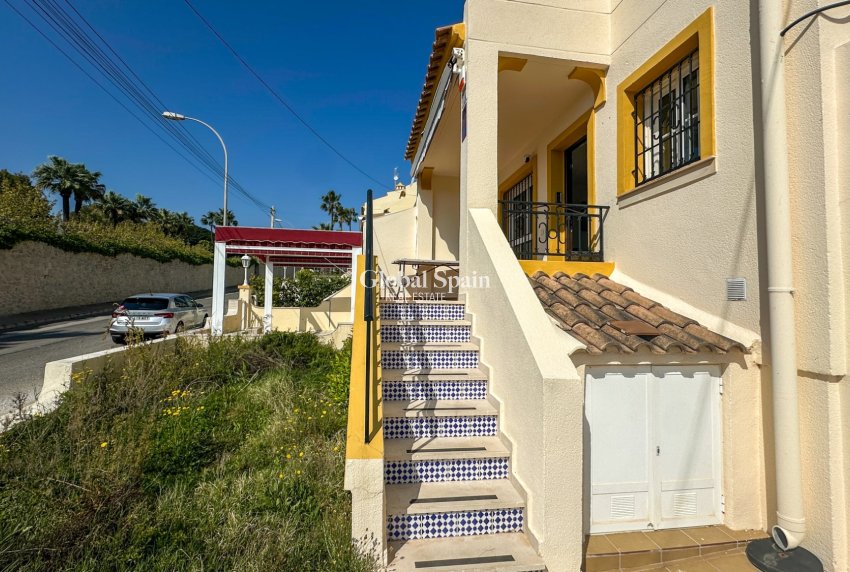 Wiederverkauf - HAUS -
ORIHUELA COSTA - Costa Blanca
