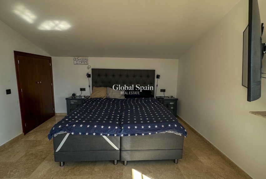 Wiederverkauf - HAUS -
ORIHUELA COSTA - Costa Blanca