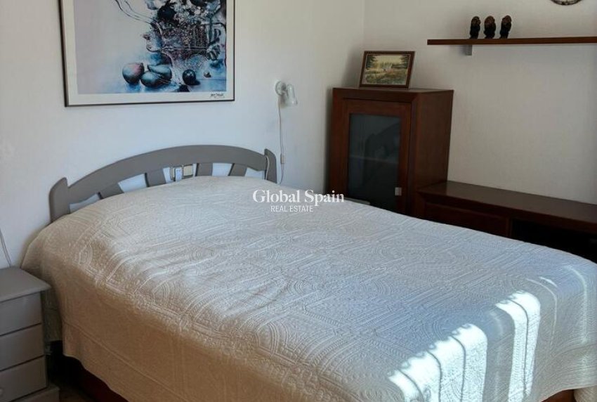 Wiederverkauf - HAUS -
ORIHUELA COSTA - Costa Blanca