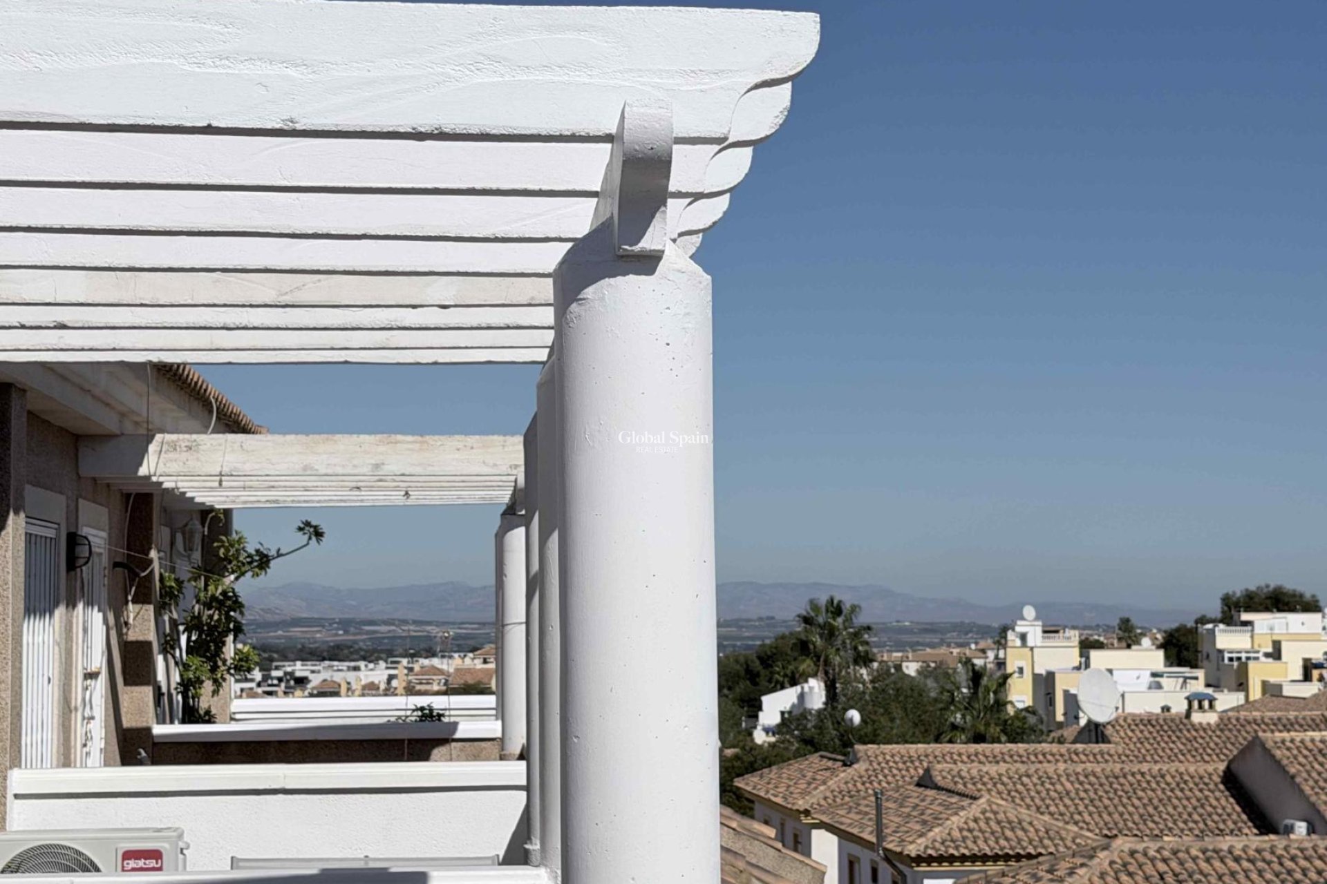 Wiederverkauf - HAUS -
ORIHUELA COSTA - Costa Blanca