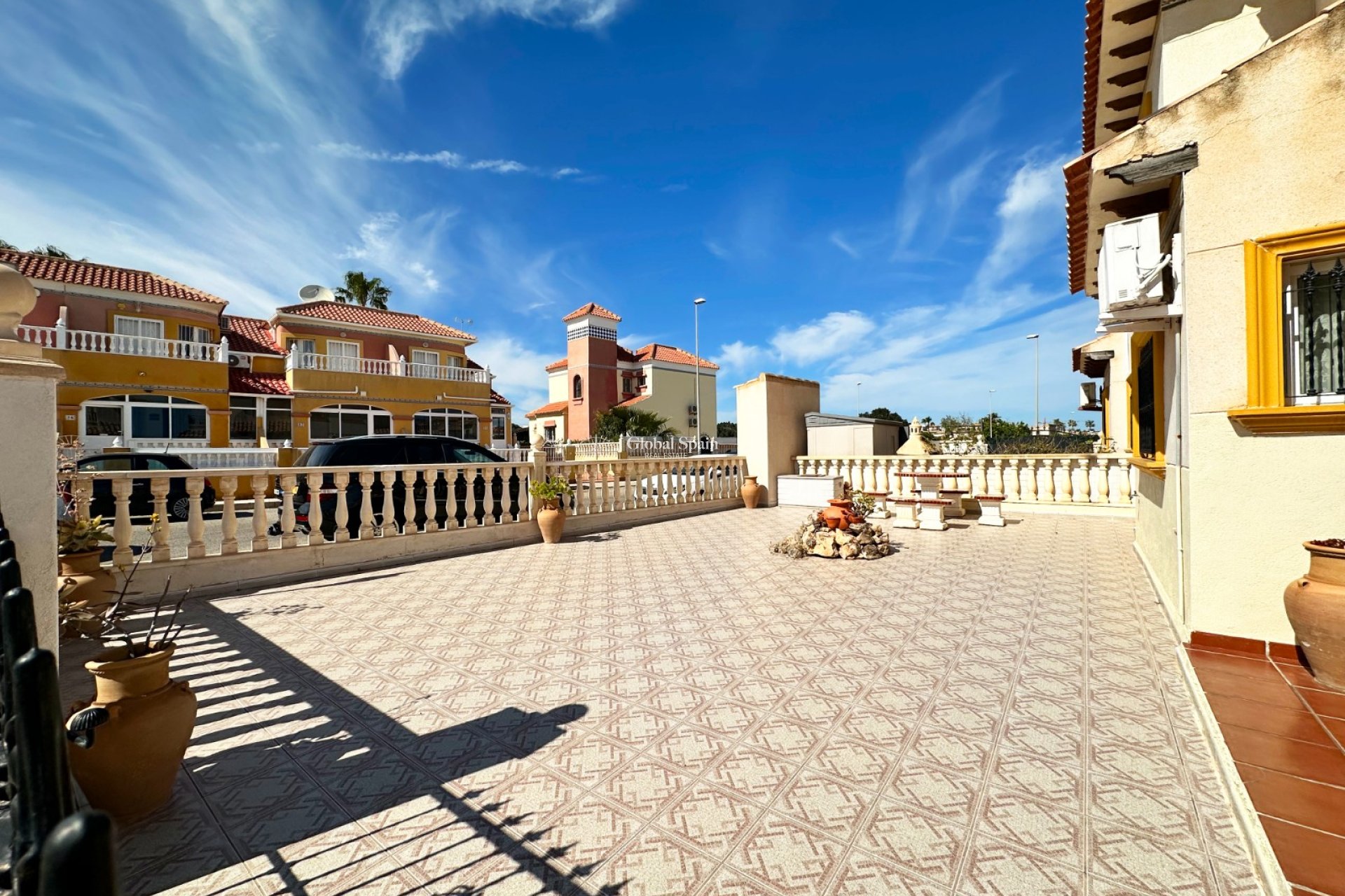 Wiederverkauf - HAUS -
ORIHUELA COSTA - Costa Blanca