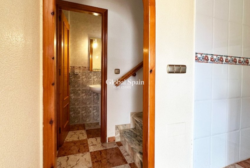 Wiederverkauf - HAUS -
ORIHUELA COSTA - Costa Blanca