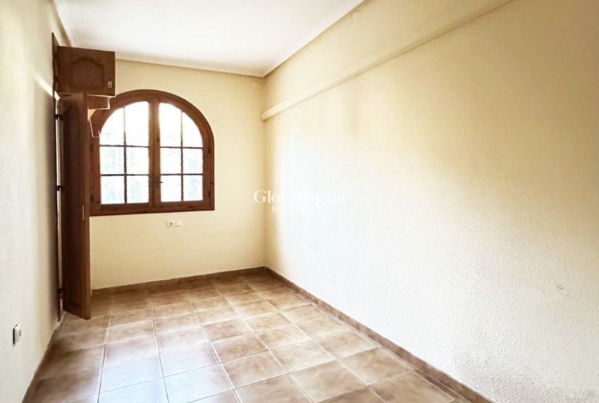 Wiederverkauf - HAUS -
ORIHUELA COSTA - Costa Blanca