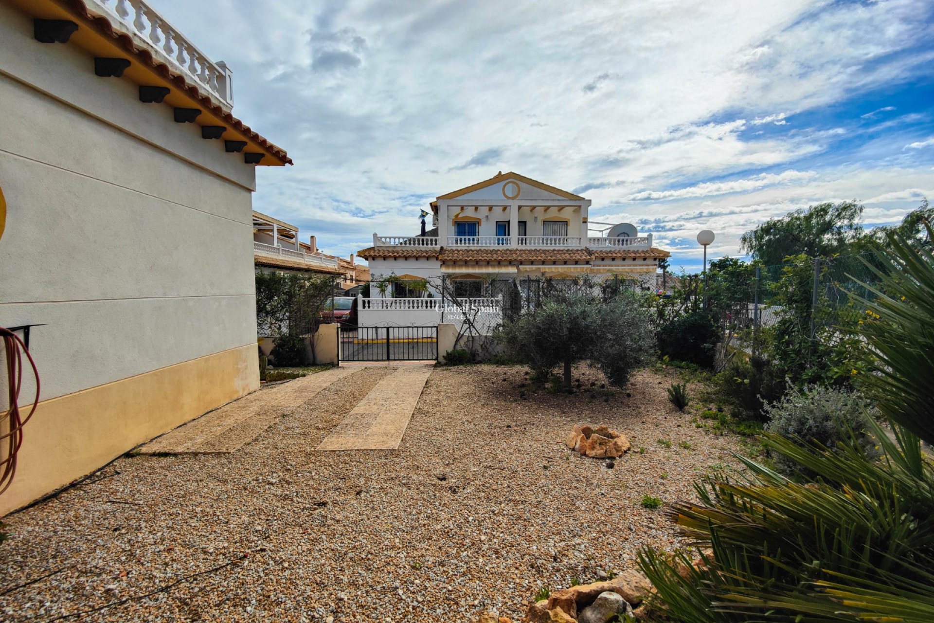 Wiederverkauf - HAUS -
ORIHUELA COSTA - Costa Blanca