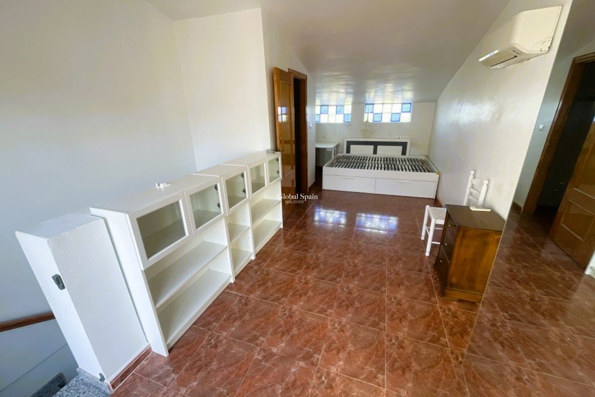 Wiederverkauf - HAUS -
ORIHUELA COSTA - Costa Blanca