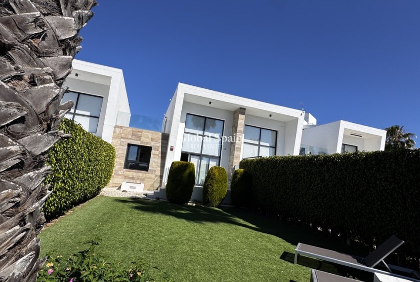 Wiederverkauf - HAUS -
ORIHUELA COSTA - Costa Blanca