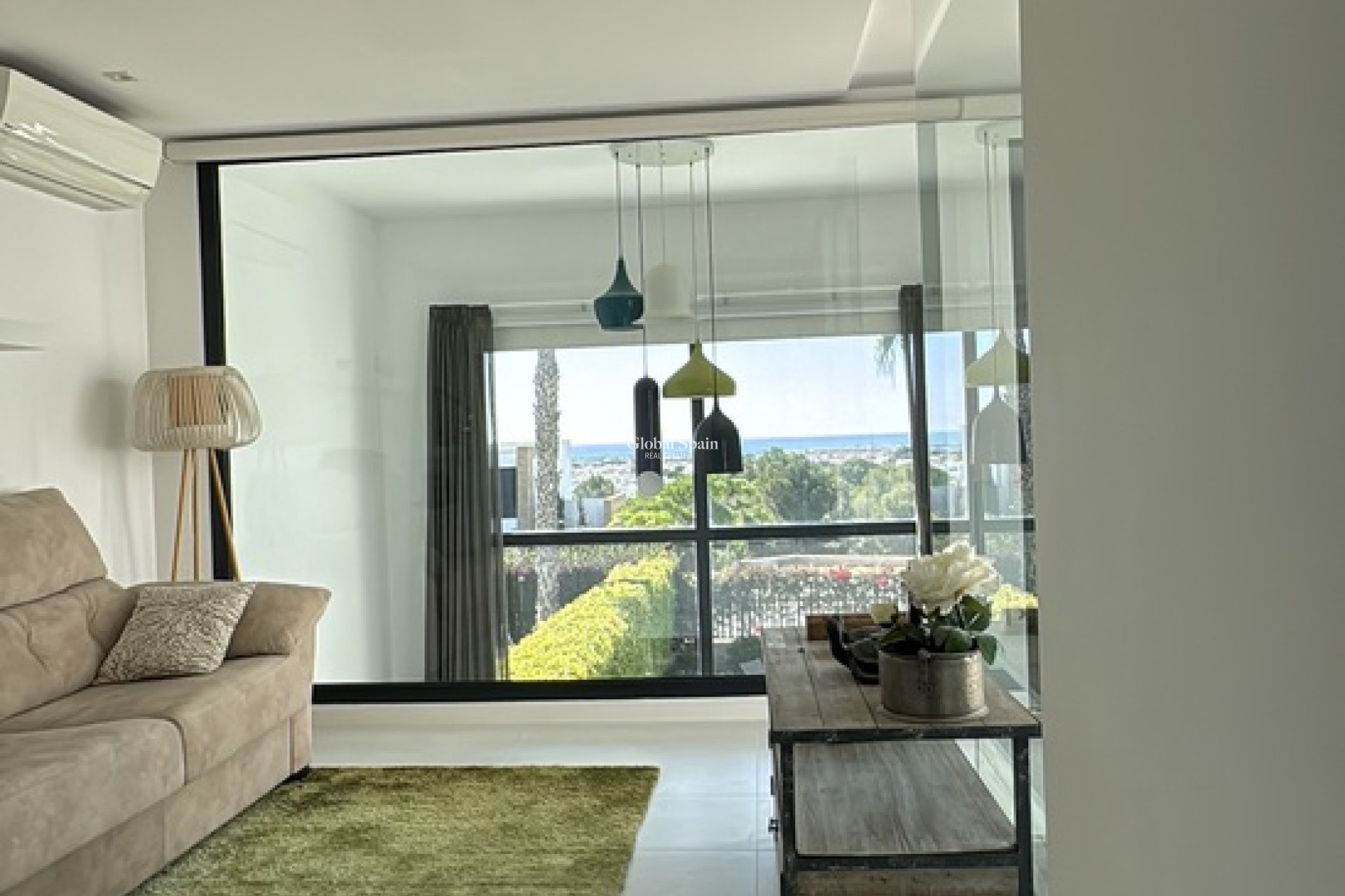 Wiederverkauf - HAUS -
ORIHUELA COSTA - Costa Blanca