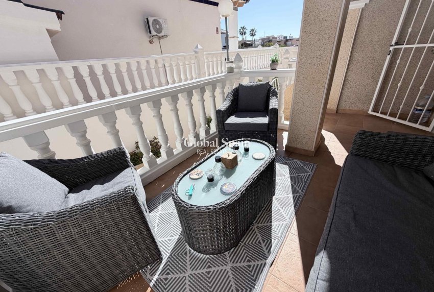 Wiederverkauf - HAUS -
ORIHUELA COSTA - Costa Blanca