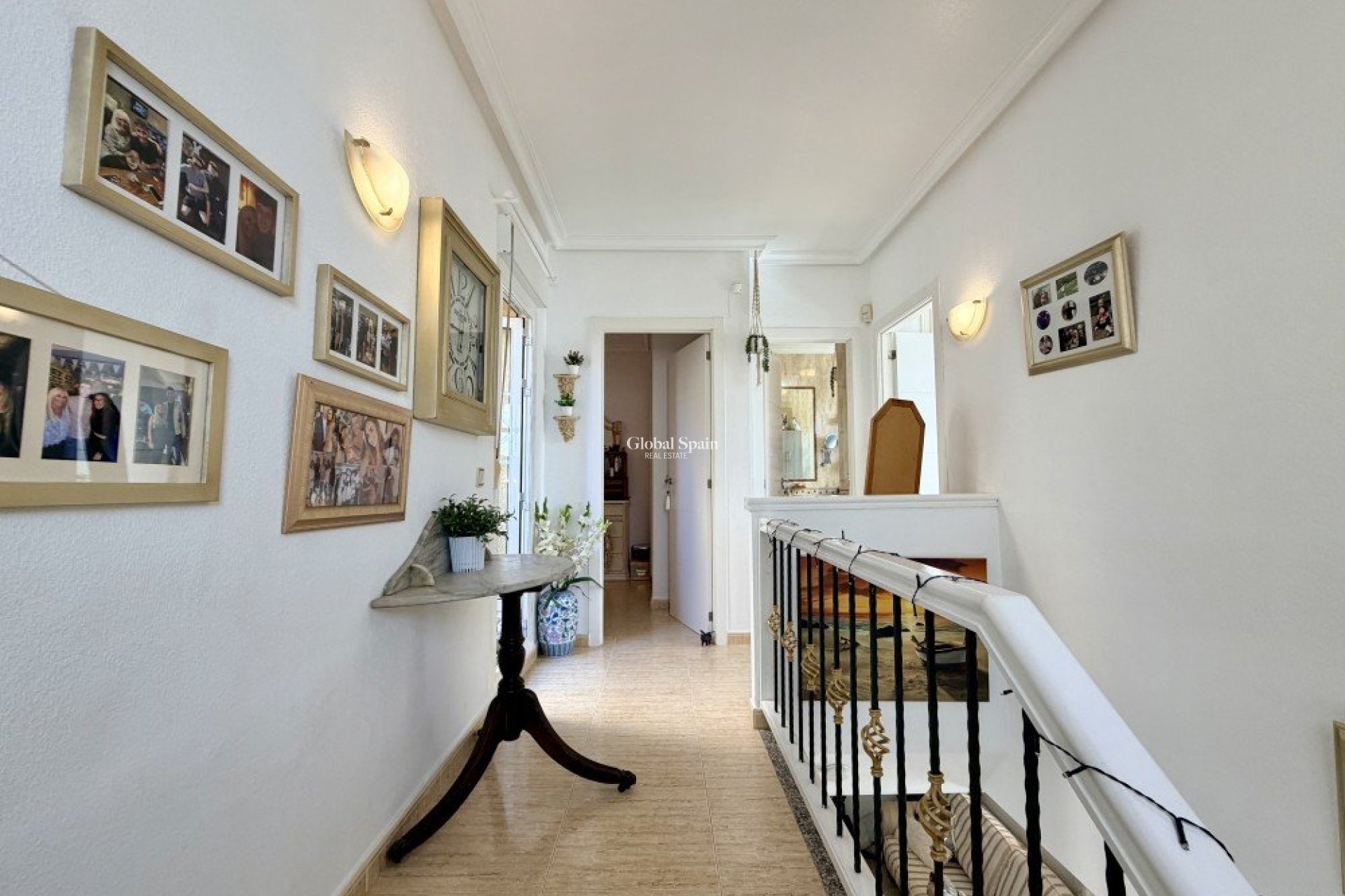 Wiederverkauf - HAUS -
ORIHUELA COSTA - Costa Blanca