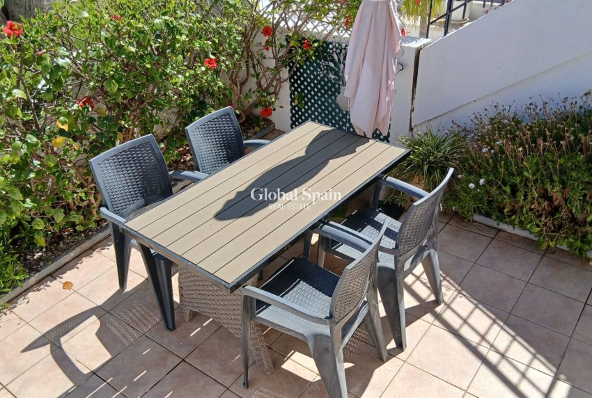 Wiederverkauf - HAUS -
ORIHUELA COSTA - Costa Blanca