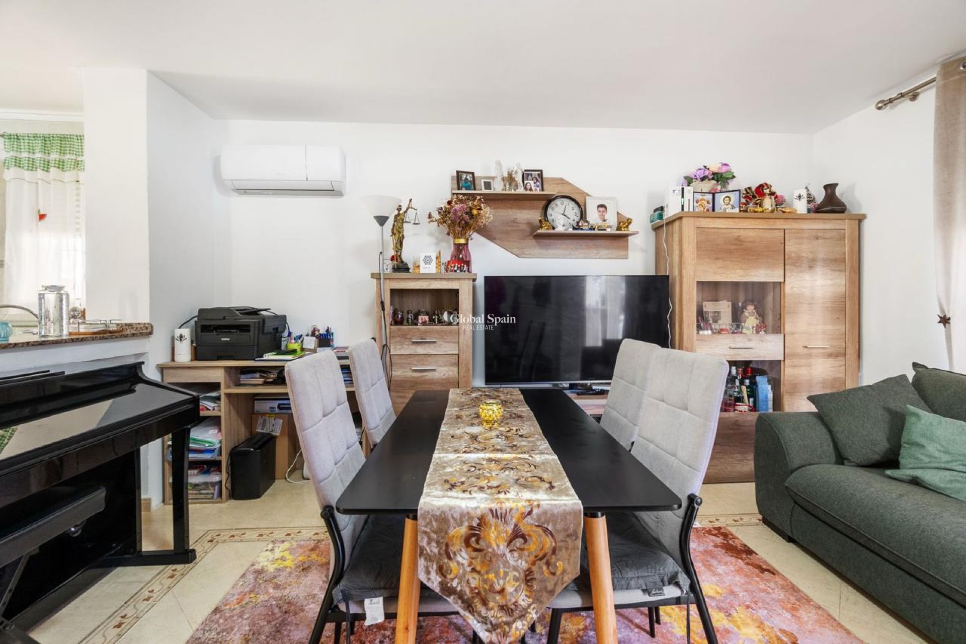 Wiederverkauf - HAUS -
ORIHUELA COSTA - Costa Blanca