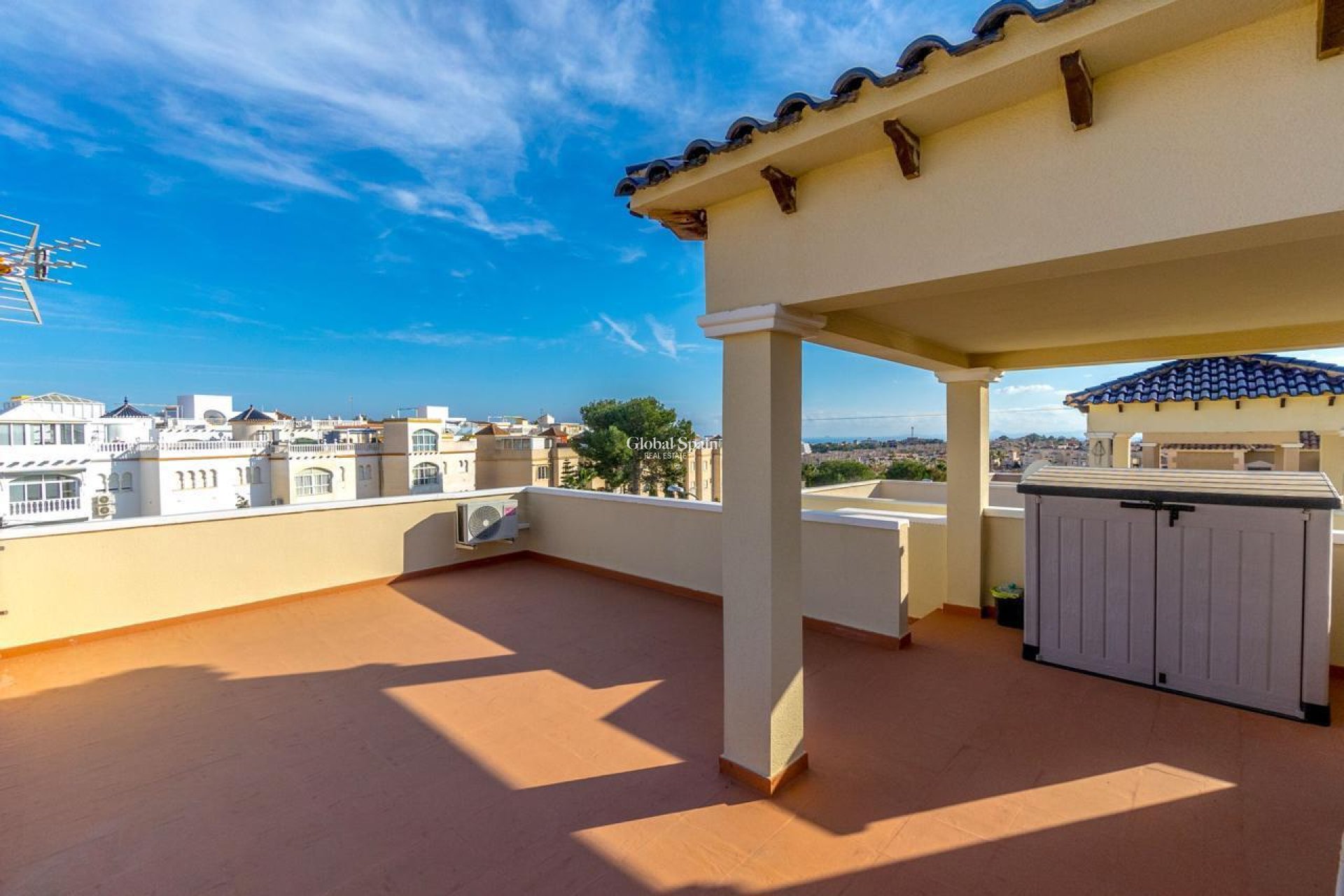 Wiederverkauf - HAUS -
ORIHUELA COSTA - Costa Blanca